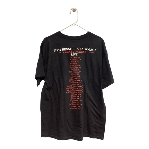 Tony Bennet and Lady Gaga Tour Black T Shirt Size L - Picture 2 of 3